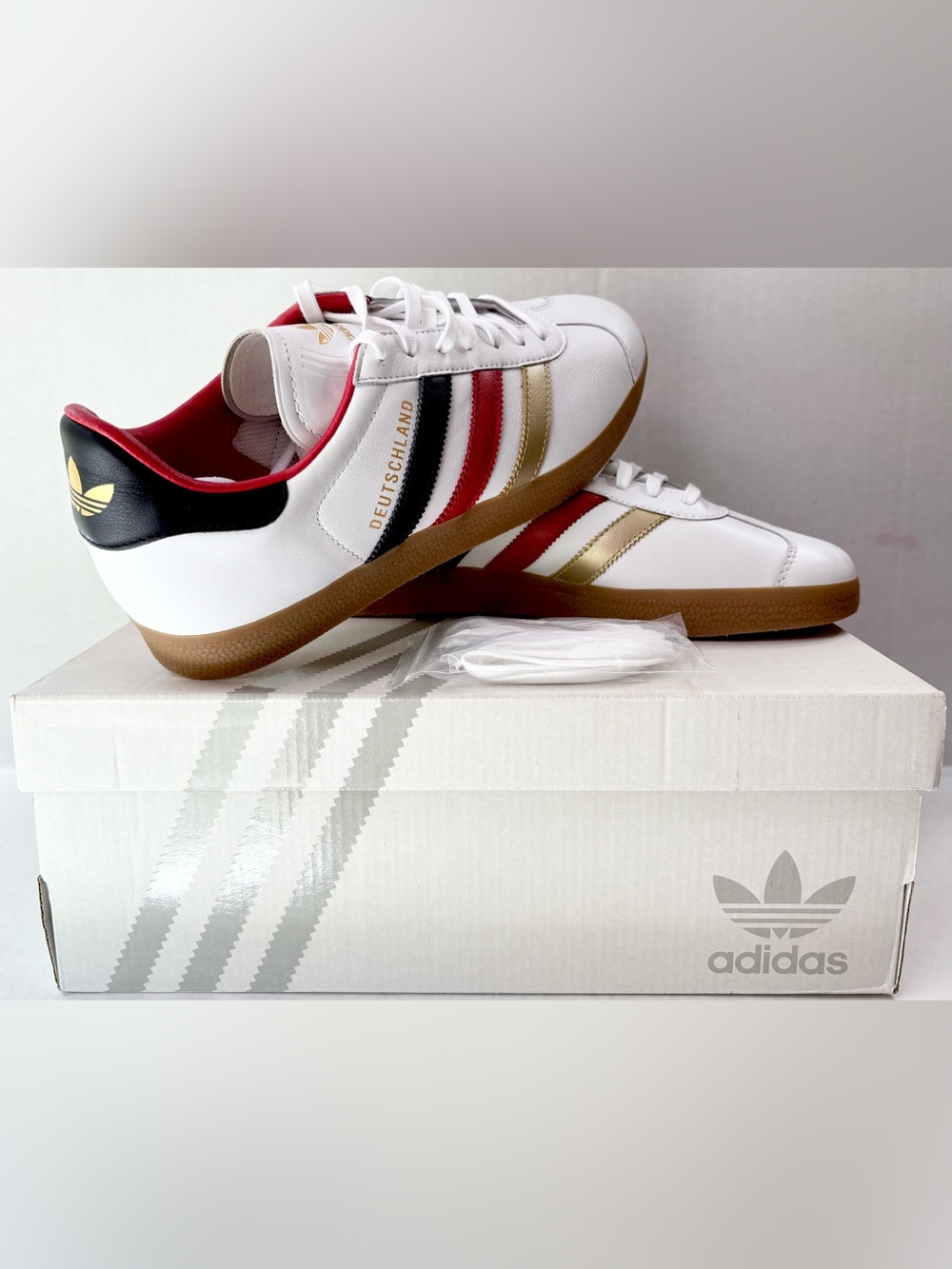Adidas Deutschland Germany White Black Red Gold Gum Shoes Men’s US 9 M AQ1200